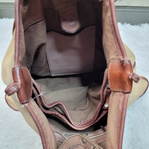 Vive la difference leather tote bag. - Picture 5 of 6